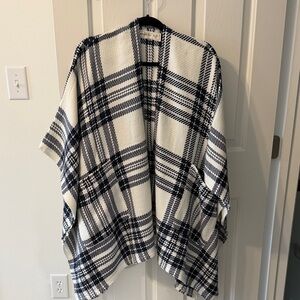 Abercrombie & Fitch Navy and White Textured Poncho